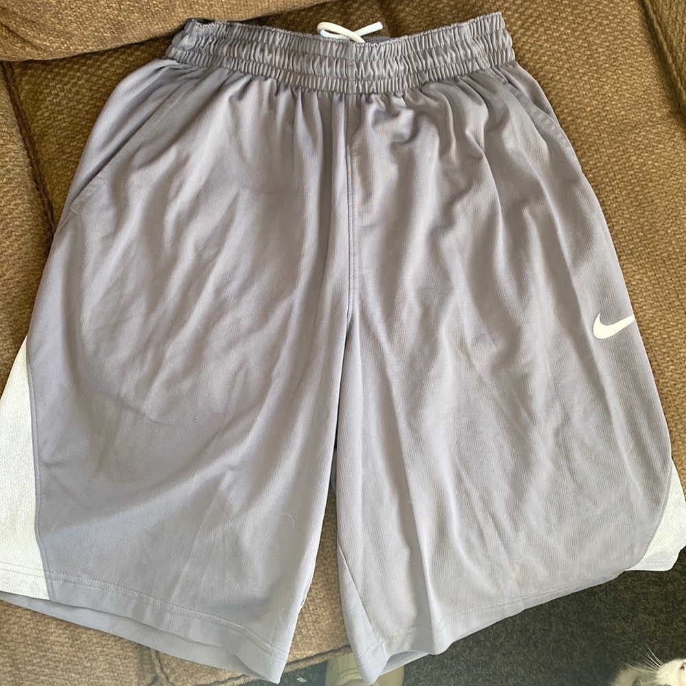 Mens athletic shorts